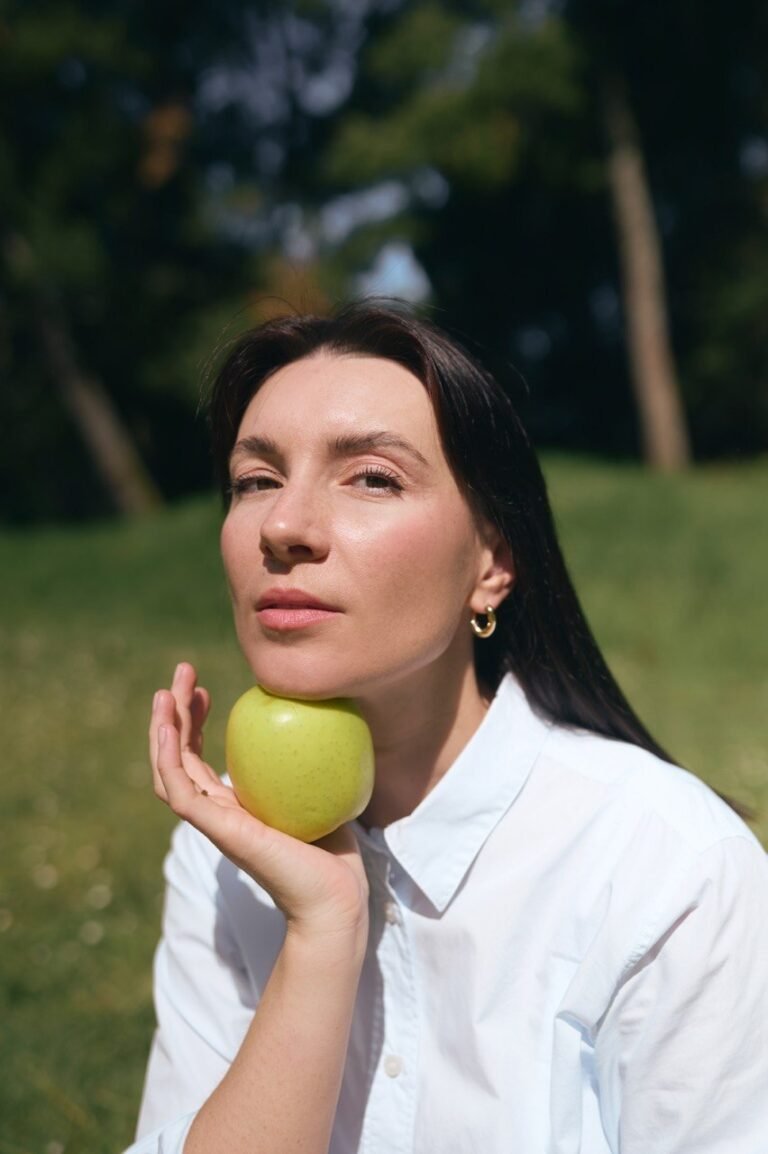 Julia Tron — нутриціолог із жіночого гормонального здоров'я